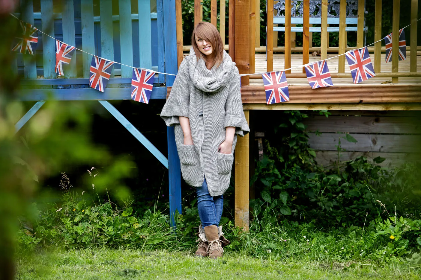 Cove Cardigan and Snood Knitting Pattern Leaflet